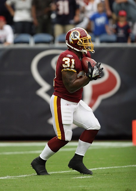 快船队在进 快船队在进